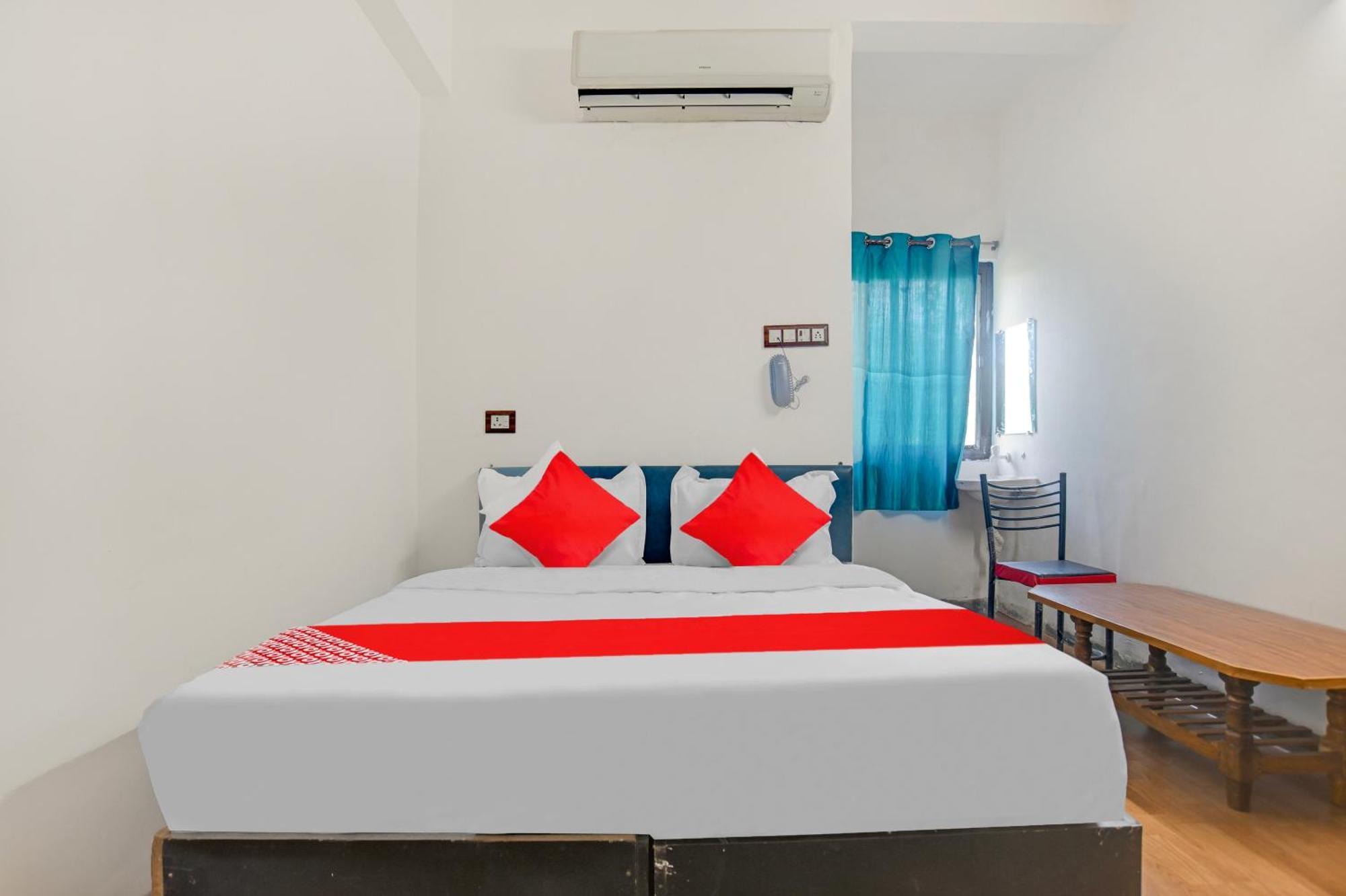 Oyo Flagship Hotel Shree United Индаур Экстерьер фото